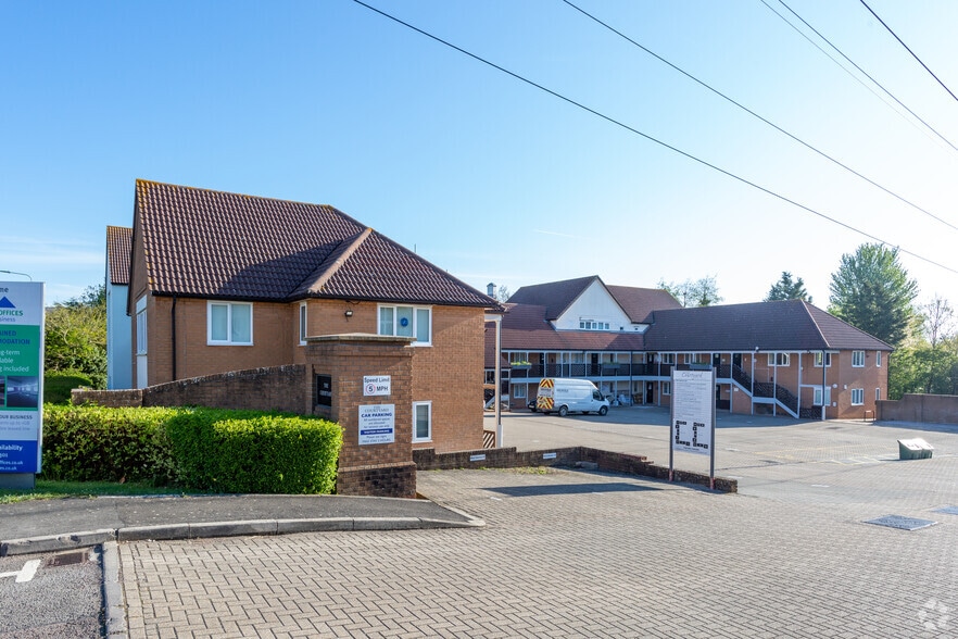 Woodlands, Bradley Stoke for sale - Primary Photo - Image 1 of 8