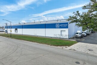 More details for 1556 W 43rd St, Chicago, IL - Industrial for Sale