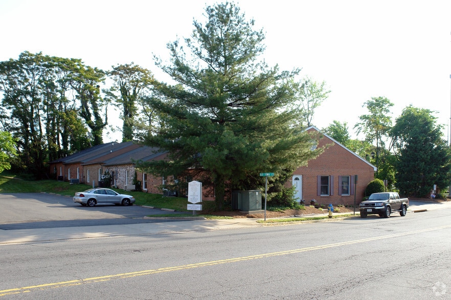 9028 Prince William St, Manassas, VA for lease - Building Photo - Image 2 of 5