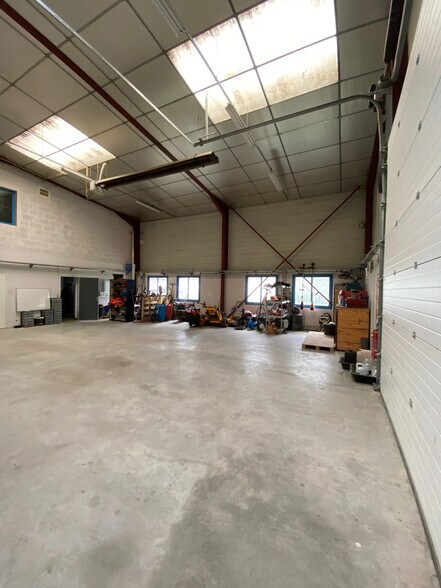 Flex dans Chassieu à louer - Photo intérieure - Image 2 de 5