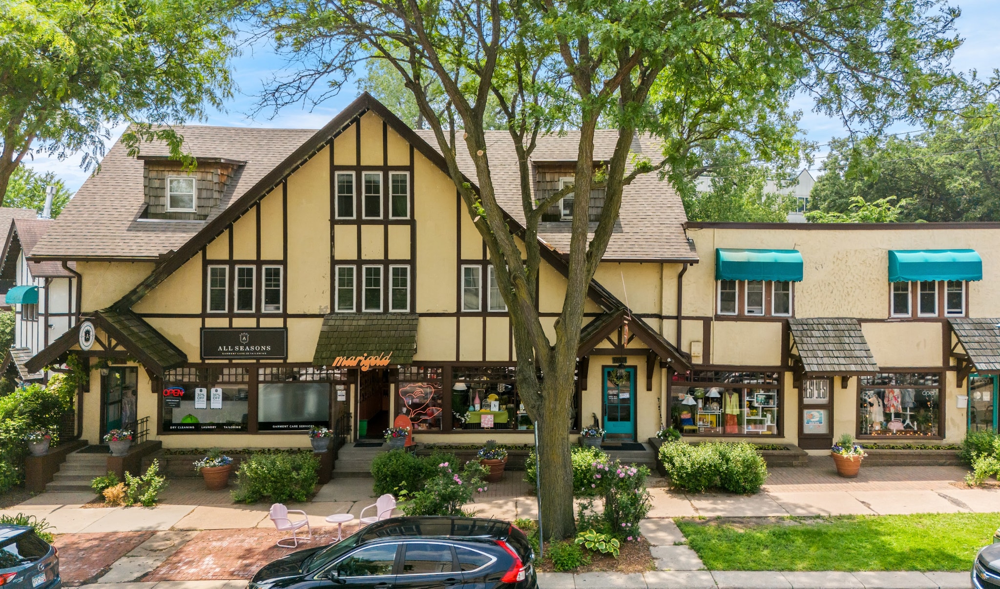 2232-2242 Carter Ave, Saint Paul, MN for lease Building Photo- Image 1 of 3