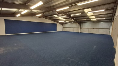 1 Wollaston Way, Basildon à louer Photo intérieure- Image 2 de 2