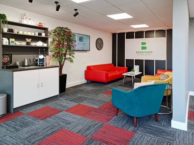 Hope St, Chester for lease - Interior Photo - Image 3 of 10