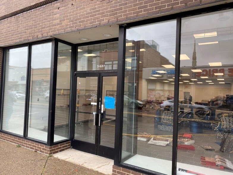 9410-9412 Joseph Campau St, Hamtramck, MI for lease - Primary Photo - Image 2 of 4