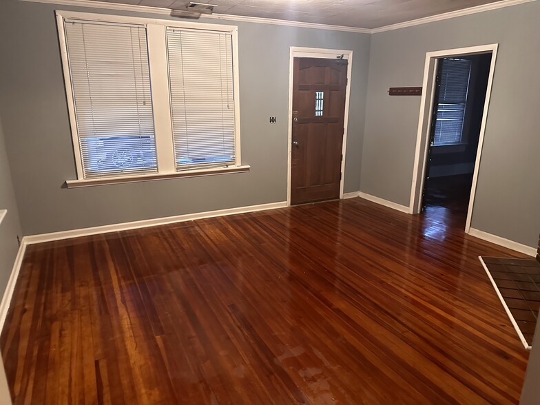 404 S Greenwood St, Lagrange, GA à vendre - Photo du bâtiment - Image 3 de 10