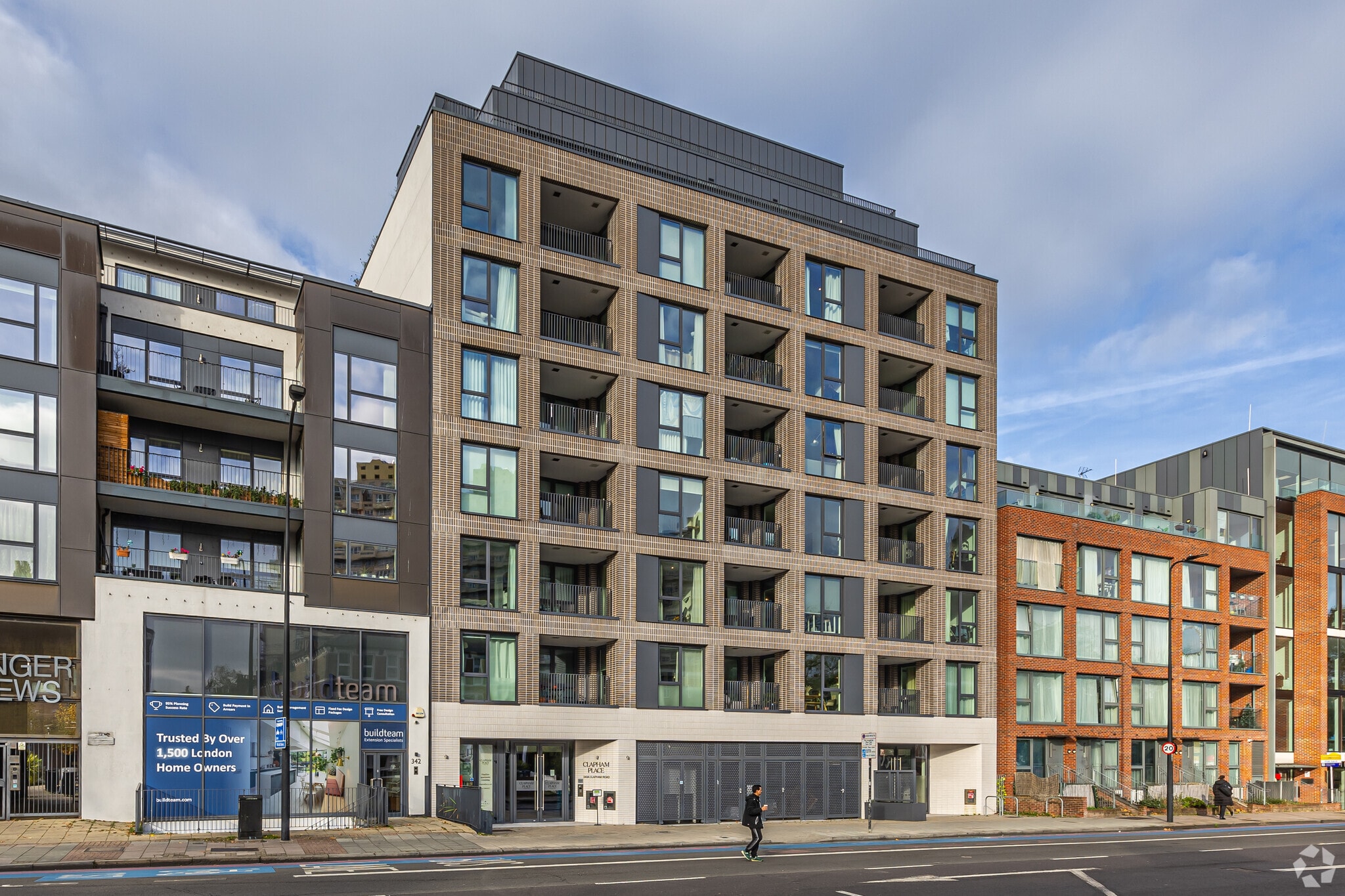 340 Clapham Rd, London for lease Primary Photo- Image 1 of 13