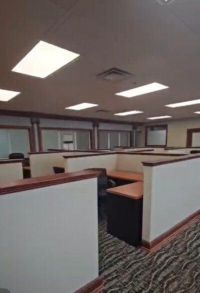 1950 Rutgers Blvd, Lakewood, NJ for lease - Building Photo - Image 3 of 4