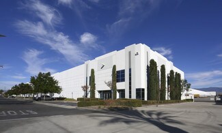 Plus de détails pour 12215 Holly St, Riverside, CA - Industriel à louer