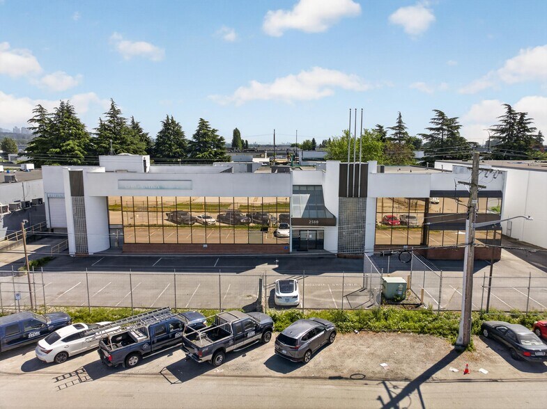 2580 Viscount Way, Richmond, BC for sale - Building Photo - Image 3 of 44