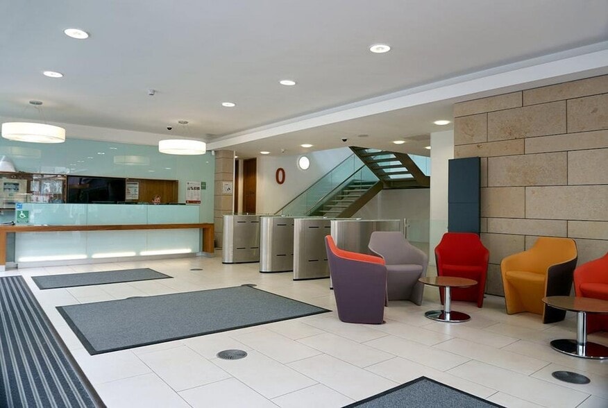 2 Staffordshire Pl, Stafford for lease - Building Photo - Image 1 of 20