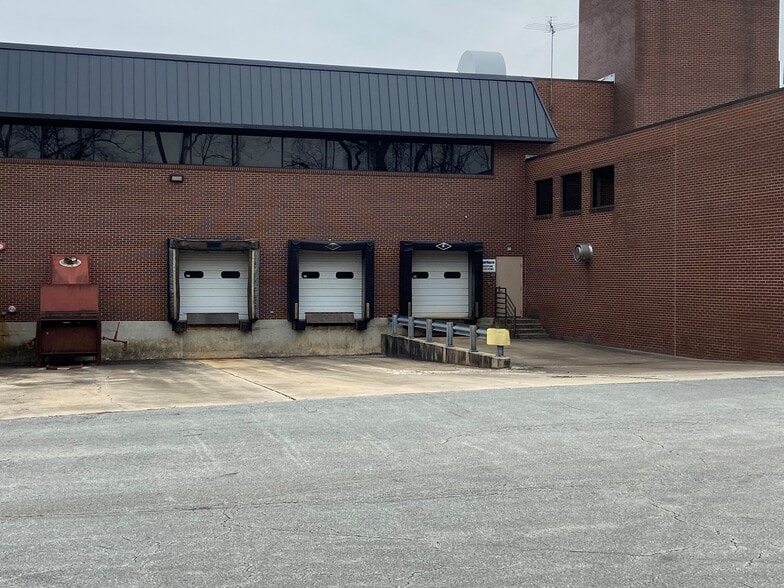 3725 Electronics Way, Mountville, PA à vendre - Photo du bâtiment - Image 3 de 7