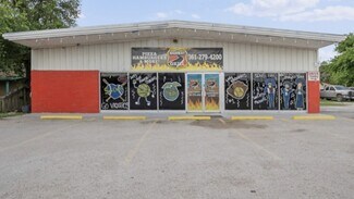 Plus de détails pour 806 E Gravis St, San Diego, TX - Commerce de détail à vendre