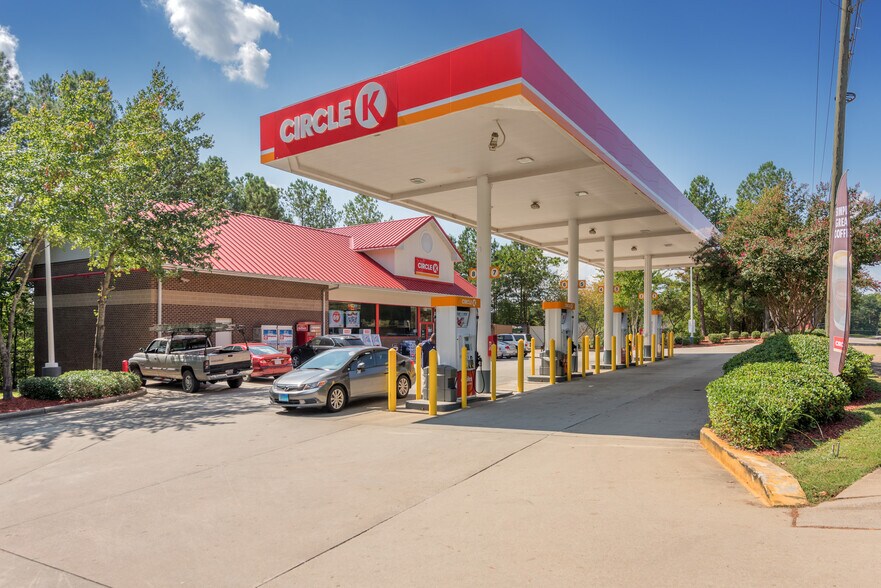 3205-3415 Avent Ferry Rd, Raleigh, NC à louer - Photo du bâtiment - Image 3 de 7