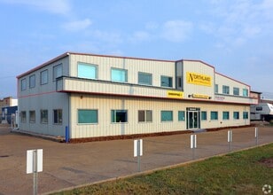 4929 74th Ave NW, Edmonton, AB à louer Photo intérieure- Image 1 de 12