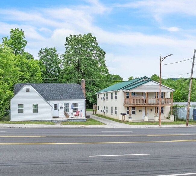 More details for 929 N Roane St, Harriman, TN - Multifamily for Sale