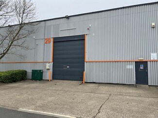 Plus de détails pour 29 Blundells Rd, Milton Keynes - Industriel à louer