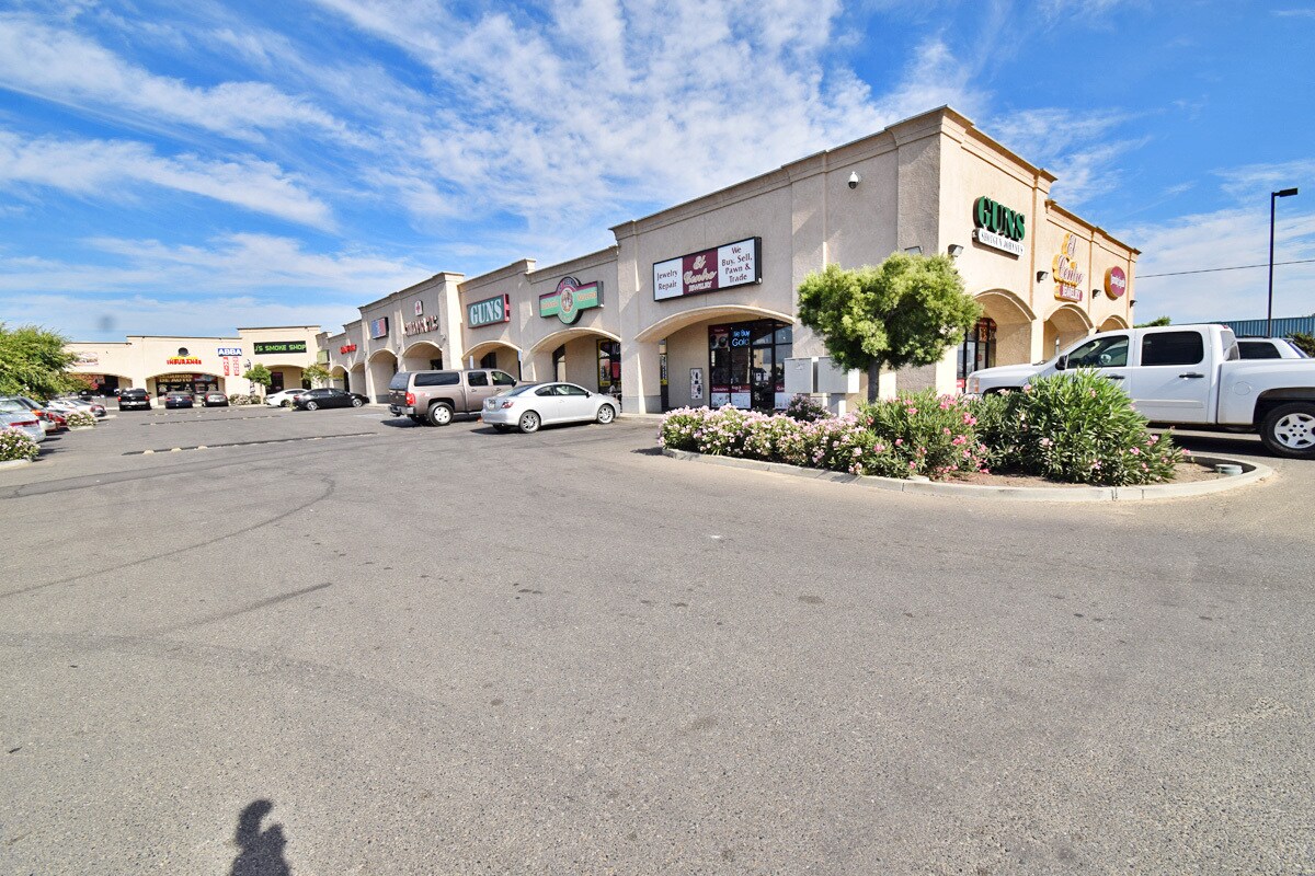 1940 Crows Landing Rd, Modesto, CA for lease Building Photo- Image 1 of 9