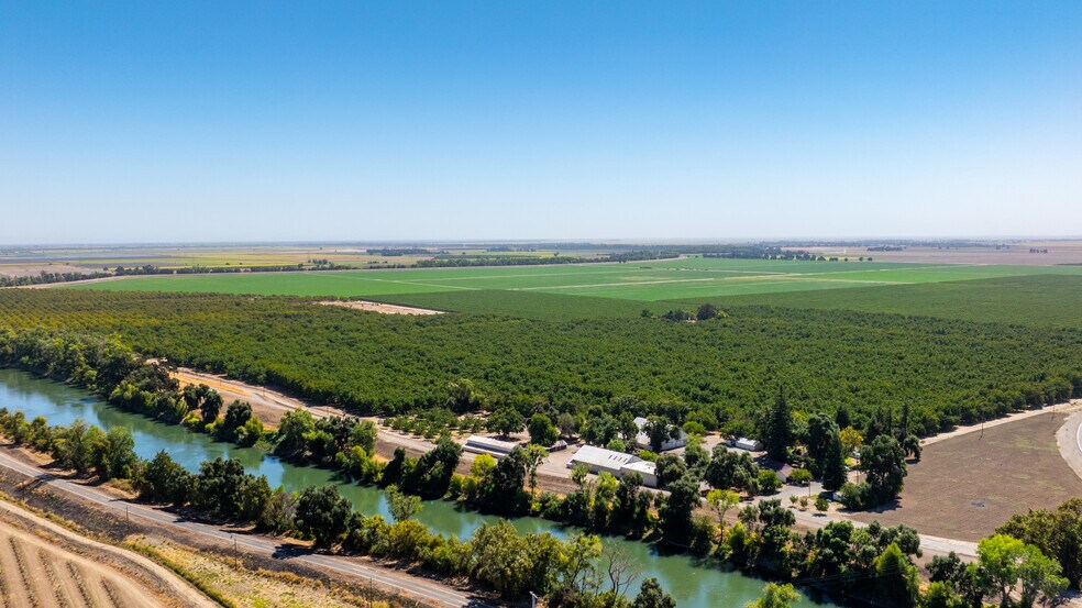 1604 CA-45, Grimes, CA à vendre - Photo du bâtiment - Image 3 de 20