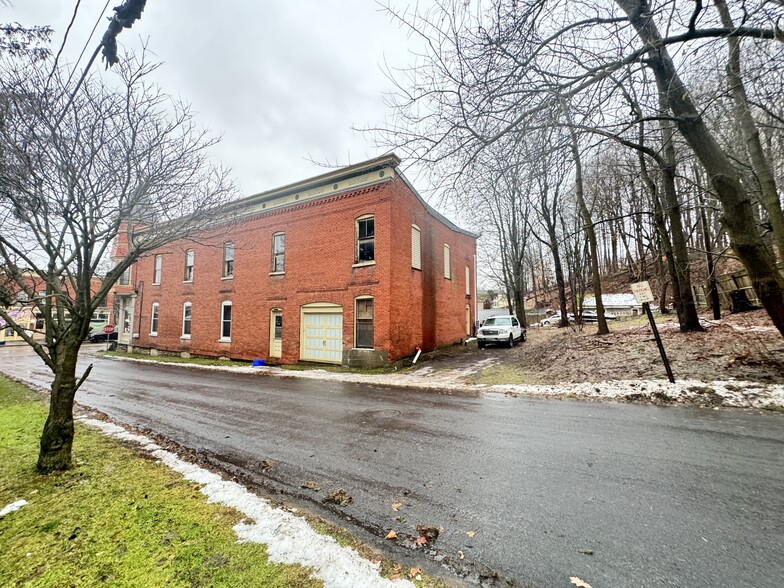 12-16 S Main St, Jordan, NY à vendre - Photo du bâtiment - Image 3 de 21