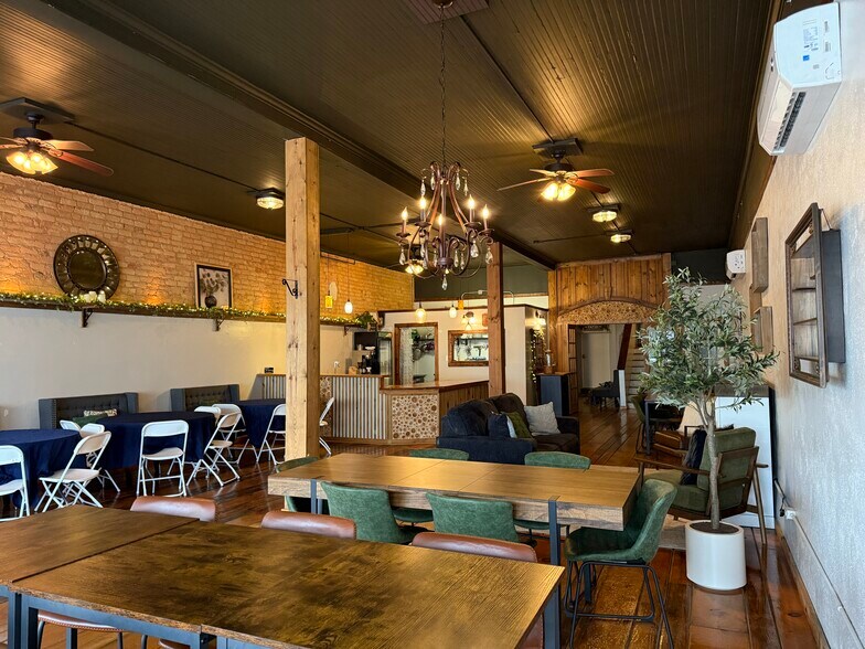 132 S Main St, Woodruff, SC à vendre - Photo du bâtiment - Image 3 de 17