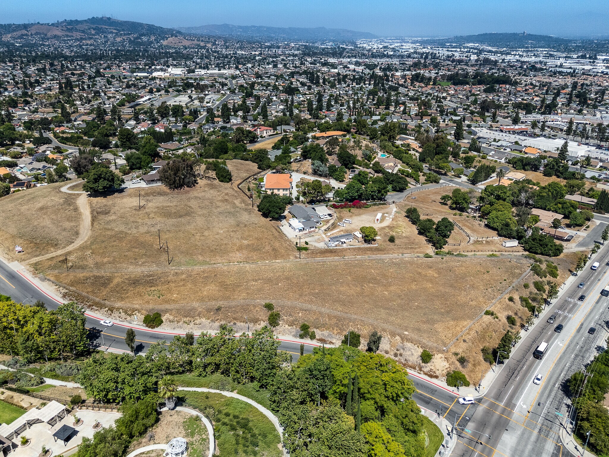 1919 Brea Canyon Cutoff Rd, Rowland Heights, CA à vendre Photo du bâtiment- Image 1 de 1