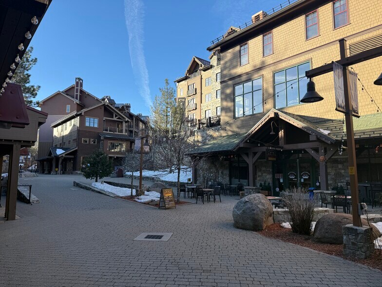 7001 Northstar Dr, Truckee, CA à louer - Photo du bâtiment - Image 3 de 13