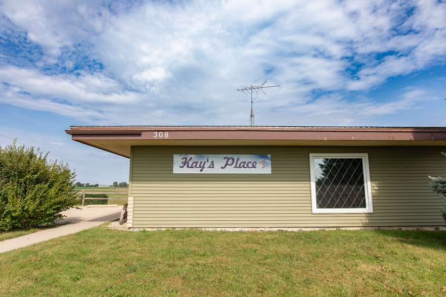 308 Dale Dr, Montfort, WI for lease - Building Photo - Image 2 of 26