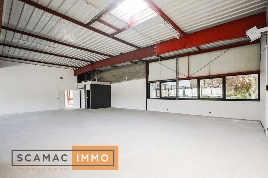Industrial in Villebon-sur-Yvette for lease - Building Photo - Image 3 of 6