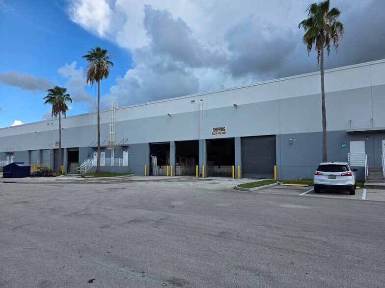 4405-4493 NW 97th Ave, Doral, FL for lease - Building Photo - Image 2 of 10