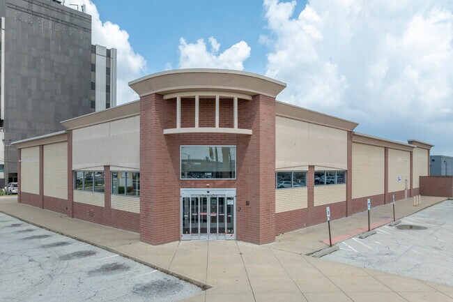 More details for 7200 W Cermak Rd, North Riverside, IL - Retail for Lease