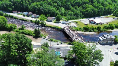 111 N Main St, Dolgeville, NY - Aérien Vue de la carte