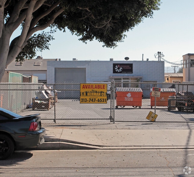 1610 W 132nd St, Gardena, CA for lease - Primary Photo - Image 1 of 3
