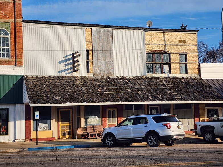 119-123 E Main St, Elsie, MI for sale - Building Photo - Image 1 of 11