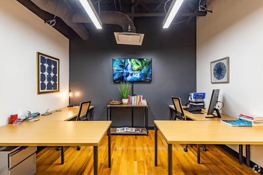 100 E Pine St, Orlando, FL à louer - Photo intérieure - Image 3 de 16