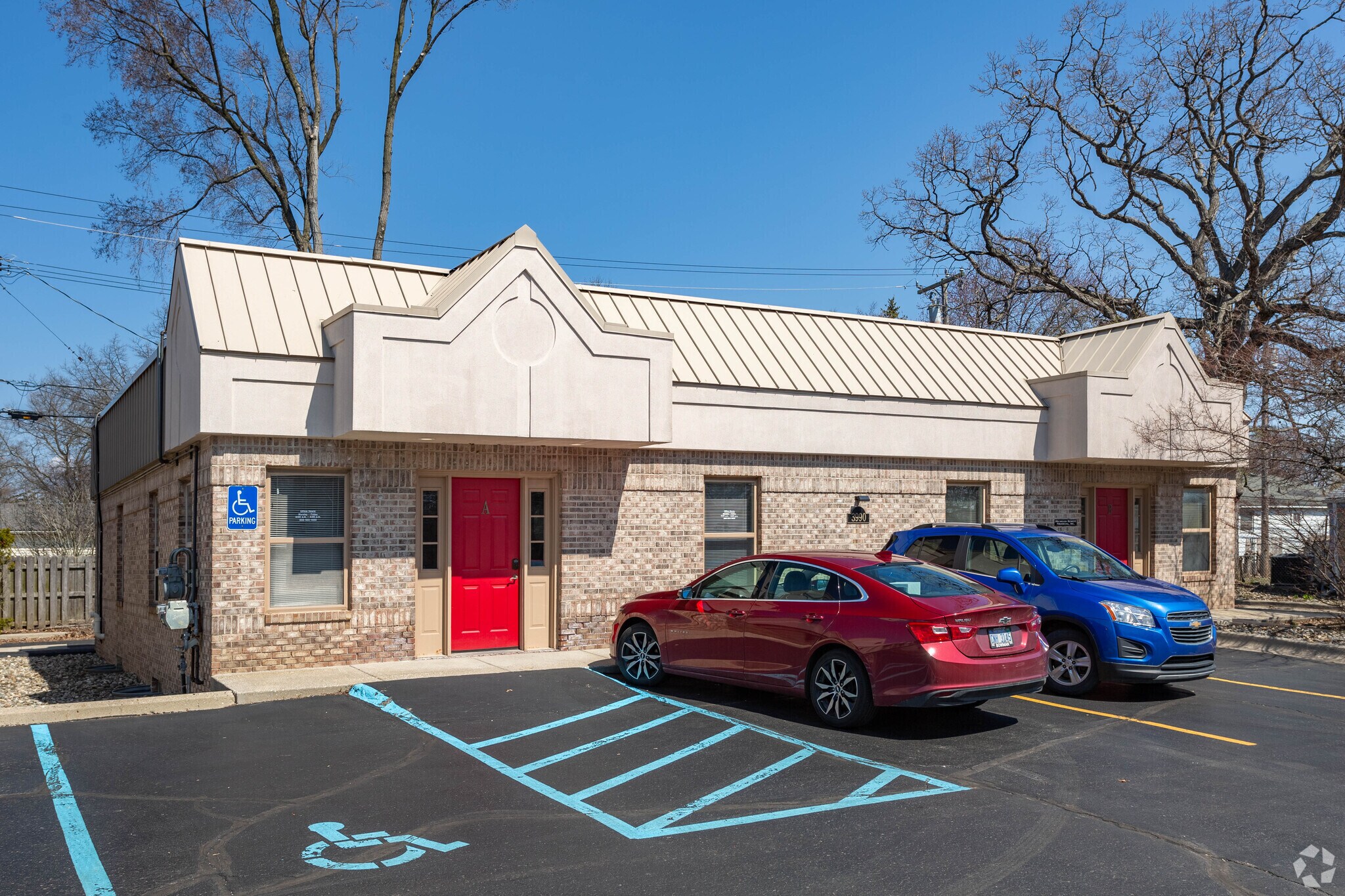 3990 W Walton Blvd, Waterford, MI à vendre Photo principale- Image 1 de 1