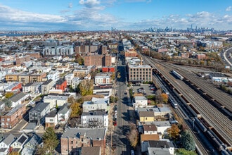 147 Avenue E, Bayonne, NJ - AÉRIEN  Vue de la carte - Image1