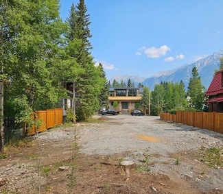 More details for 913 15 St, Canmore, AB - Land for Sale