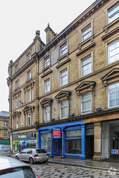 1 Princess St, Halifax à louer - Photo du bâtiment - Image 3 de 3