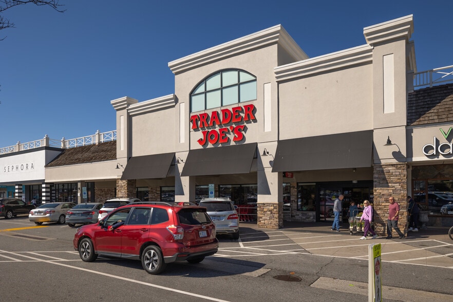 300 S Stratford Rd, Winston-Salem, NC for lease - Building Photo - Image 1 of 29