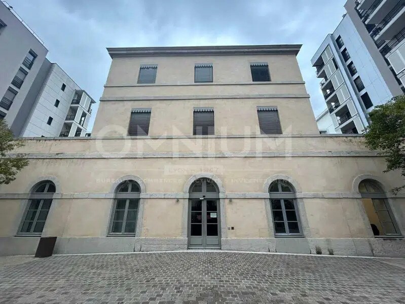 Office in Lyon for lease Building Photo- Image 1 of 10