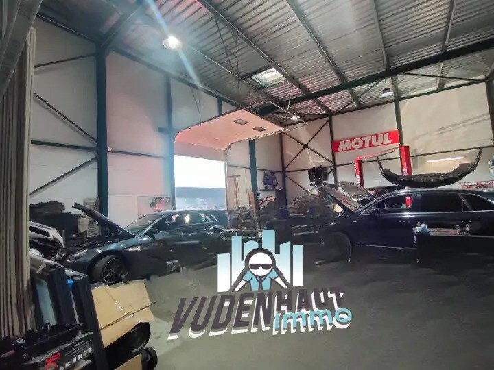 Flex in Plaisance-du-Touch for lease - Interior Photo - Image 1 of 14