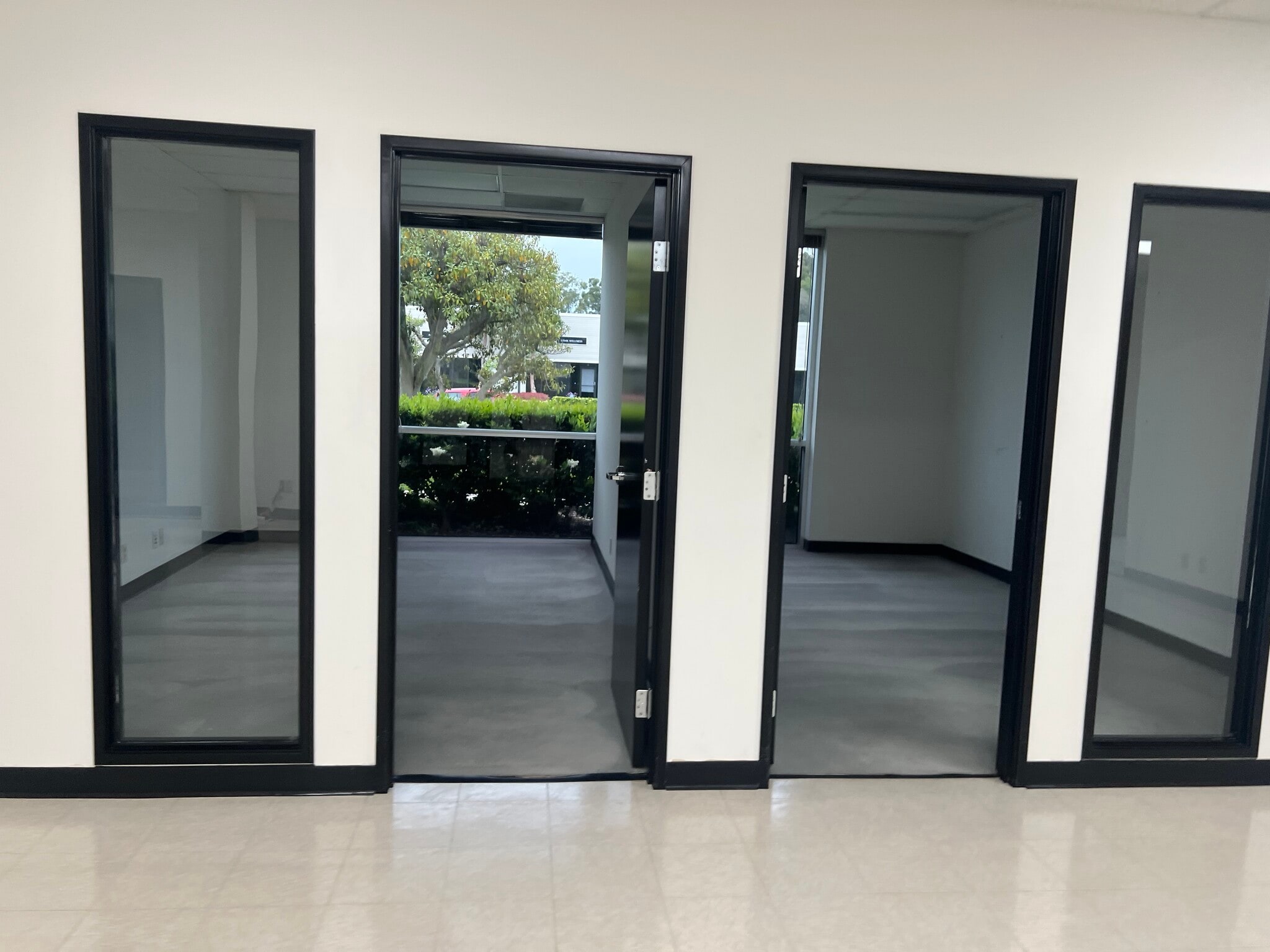 23351-23361 Madero, Mission Viejo, CA for lease Interior Photo- Image 1 of 2