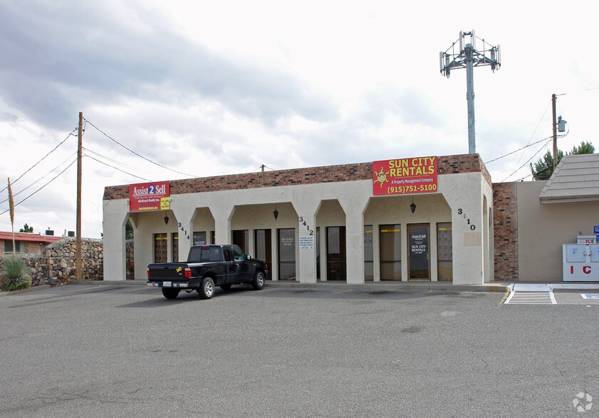 3410-3414 Hondo Pass Dr, El Paso, TX for lease - Building Photo - Image 2 of 4