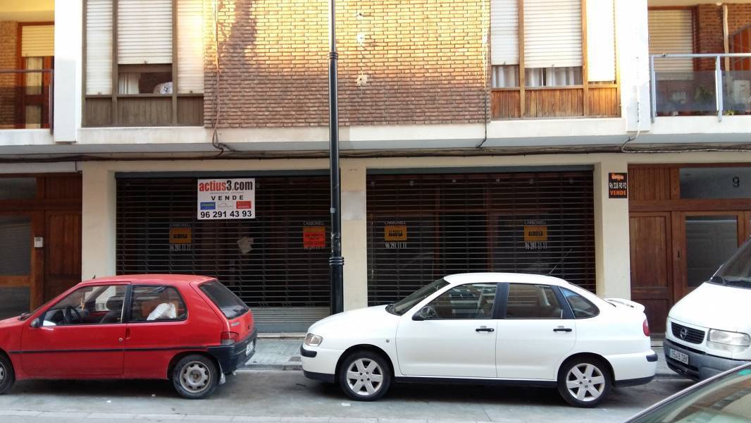 Commerce de détail dans Ontinyent, Valencia à vendre Photo du bâtiment- Image 1 de 5