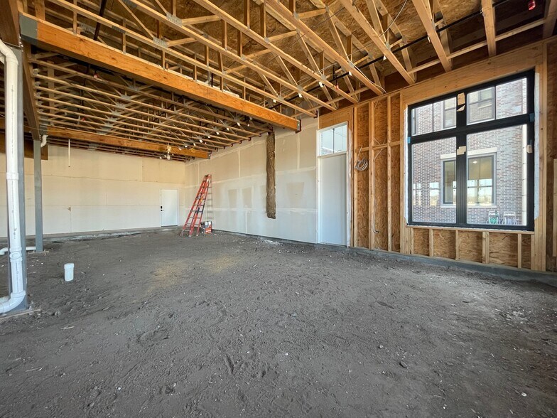 2112 University Dr, Kearney, NE à louer - Photo intérieure - Image 3 de 23