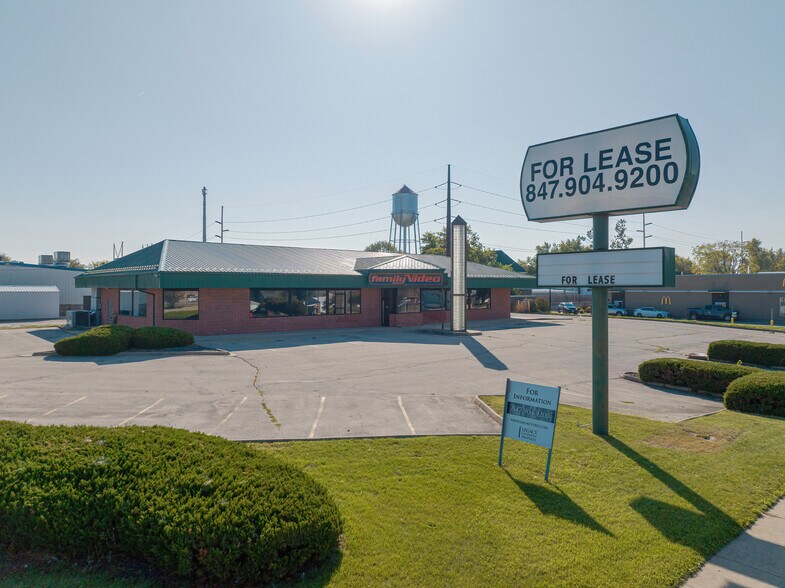 730 West St, Grinnell, IA à louer - Photo du bâtiment - Image 1 de 7