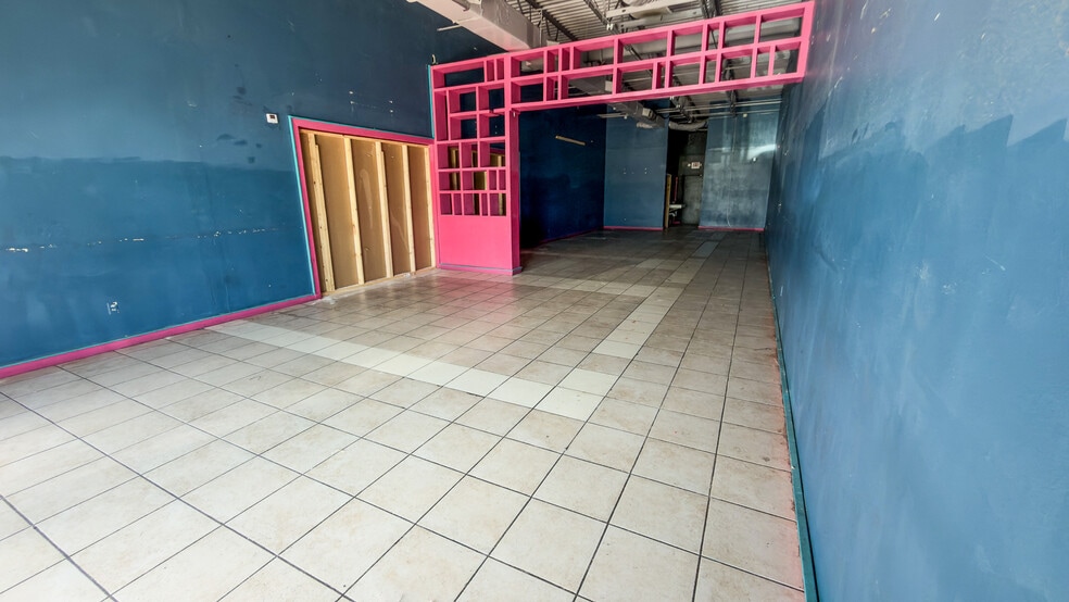 205 N Shary Rd, Mission, TX for lease - Building Photo - Image 2 of 2