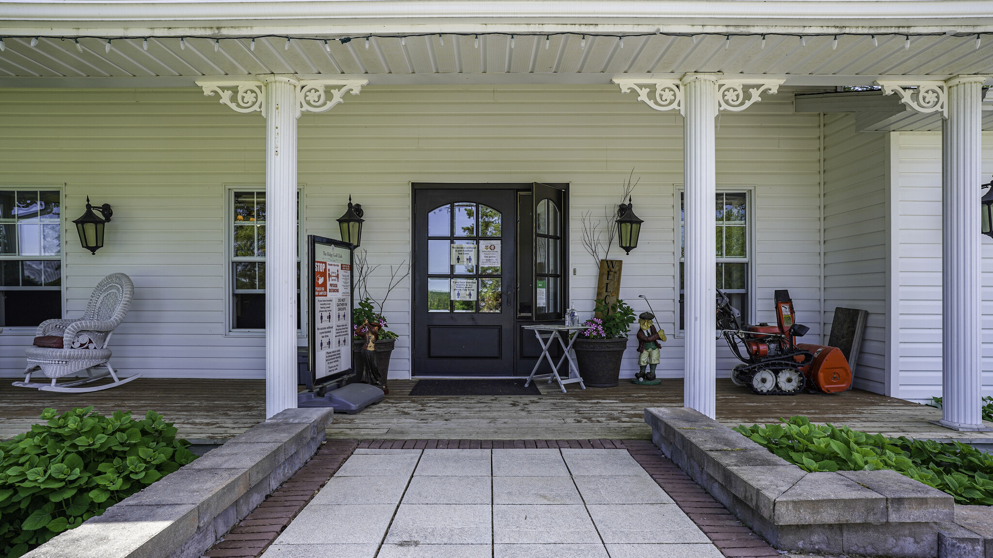 328 Sunny Ridge Rd, Sundridge, ON for sale Primary Photo- Image 1 of 59