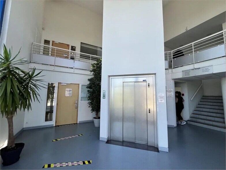 12 Rue Louis Braille, Ramonville-Saint-Agne à louer - Photo du bâtiment - Image 2 de 20