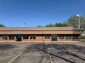 1020 S Cliff Ave, Sioux Falls, SD à vendre Photo du bâtiment- Image 1 de 11